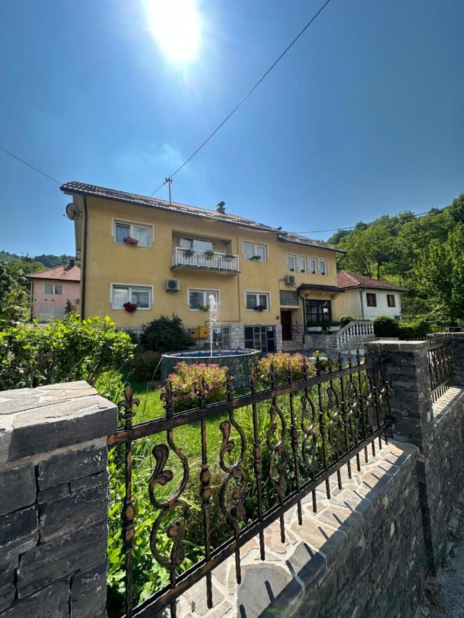 Beautiful House Overlooking Sarajevo Bagian luar foto
